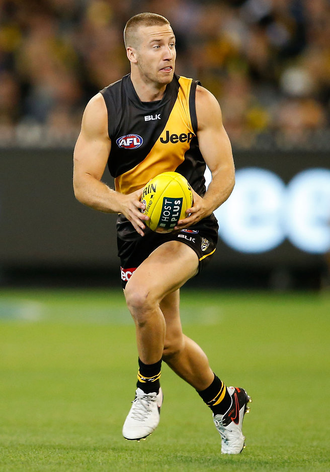 AFL 2016 Rd 01 - Richmond v Carlton MELBOURNE, AUSTRALIA - MARCH 24: Kane Lambert of the Tigers in action during the 2016 AFL Round 01 match between the Richmond Tigers and the Carlton Blues at the Melbourne Cricket Ground, Melbourne on March 24, 2016. (Photo by Adam Trafford/AFL Media)